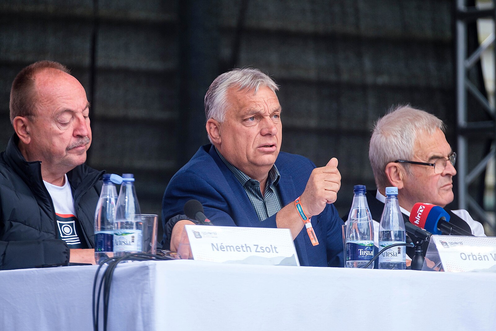 Fidesz musí fungovat jinak, vyzval Orbán. Mluvil o tyranii a předvídal Magyarův pád