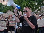 Kyjev. Protest proti odvolání Mychajla Fedorova z pozice ukrajinského ministra...
