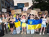 Ukrajinská generace Z demonstruje na podporu Mychjala Fedorova. (20. �ervence...