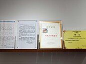 Tomio Okamura p�i náv�t�v� komunitního a ob�anského centra Gubei, co� je...