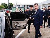 P�edseda Sn�movny Tomio Okamura (SPD) dorazil do �anghaje (20. �ervence 2026)