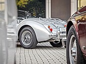 �ervencové setkání Clubu Automobilista v Bonneville Cafe v pra�ských Mod�anech
