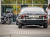 �ervencové setkání Clubu Automobilista v Bonneville Cafe v pra�ských Mod�anech
