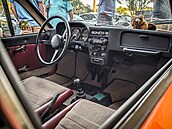 �ervencové setkání Clubu Automobilista v Bonneville Cafe v pra�ských Mod�anech