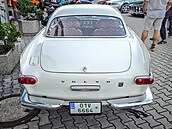 �ervencové setkání Clubu Automobilista v Bonneville Cafe v pra�ských Mod�anech
