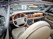 �ervencové setkání Clubu Automobilista v Bonneville Cafe v pra�ských Mod�anech