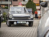 �ervencové setkání Clubu Automobilista v Bonneville Cafe v pra�ských Mod�anech