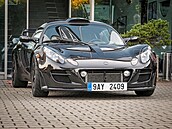 �ervencové setkání Clubu Automobilista v Bonneville Cafe v pra�ských Mod�anech