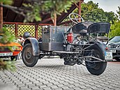 �ervencové setkání Clubu Automobilista v Bonneville Cafe v pra�ských Mod�anech
