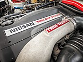 �ervencové setkání Clubu Automobilista v Bonneville Cafe v pra�ských Mod�anech