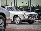 �ervencové setkání Clubu Automobilista v Bonneville Cafe v pra�ských Mod�anech