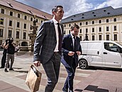 P�edseda lidovc� Jan Grolich dorazil na jednání s prezidentem Petrem Pavlem na...