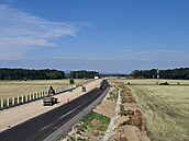 Pokra�ují stavby dvou d�le�itých nových komunikací v okolí �eských Bud�jovic. A...