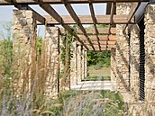 Pergola tvo�í zásadní prvek kompozice i estetiky celého domu.