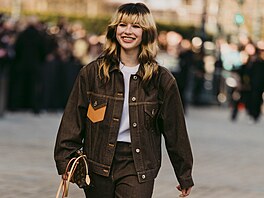 Z ledových ploch zamí�ila i do první �ady pa�í�ského týdne módy. Na p�ehlídku...