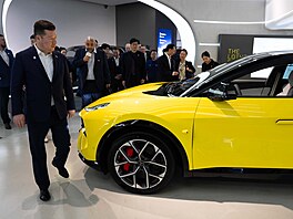 Tomio Okamura pokra�uje t�etí den ve své cest� po �ín�, b�hem ní� nav�tívil...