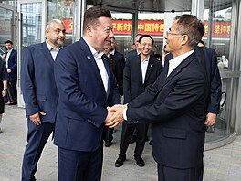 Pokra�uje náv�t�va p�edsedy Poslanecké sn�movny Tomia Okamury v �ín�. Zavítal...