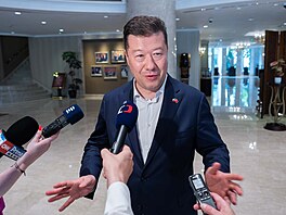Tisková konference Tomia Okamury z náv�t�vy �íny. (20. �ervence 2026)
