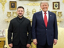 Setkání ukrajinského prezidenta Volodymyra Zelenského a amerického prezidenta...