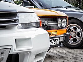 �ervencové setkání Clubu Automobilista v Bonneville Cafe v pra�ských Mod�anech