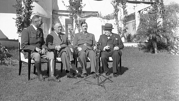 Roosevelt jako uzurpátor a Francie v ohrožení? Nový film o de Gaullovi Francouze nadzvedl