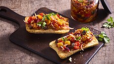 Raj�atovo-paprikov� chutney