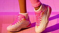 Panenka Barbie podle basketbalistky Angel Reeseové
