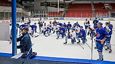 �eskobud�jovi�tí hokejisté poprvé spole�n� vyjeli v rámci letní p�ípravy na...