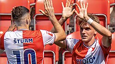 Slávistická radost po gólu do sít� Slovácka.