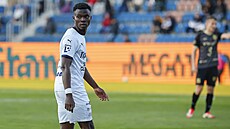 Slovácký úto�ník Adonija Ouanda v utkání proti Hradci Králové
