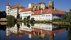 Jind�ich�v Hradec