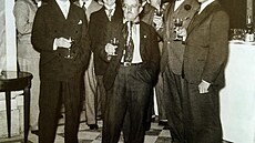Následn� byl François Lecot oficiáln� p�ijat p�edstaviteli Francouzského...