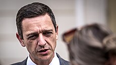 P�edseda lidovc� Jan Grolich dorazil na jednání s prezidentem Petrem Pavlem na...