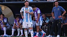 Argentinský trenér Lionel Scaloni a kapitán Lionel Messi b�hem finále MS 2026.