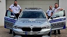 Policisté z dálni�ního odd�lení Borek - Michal Kube�, Luká� Cyp�i� a Tomá�...