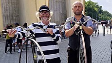 Skupina p�átel velociped�, kte�í si �íkají Víde�áci 2023, v �ervenci dojela do...
