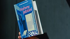 Spisovatelka a jiho�eská roda�ka Veronika Kratochvílová vydala prvotinu Ko�eny...