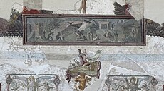 �ást zrestaurovaného stropu v archeologickém areálu v Pompejích (10. �ervence...
