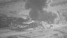 Americké velitelstvi CENTCOM zve�ejnilo záb�ry z úder� na íránské pozice. (24....