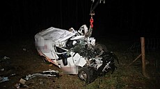 Mladý �idi� vyjel u Nebílovského Borku na Plze�sku ve vysoké rychlosti ze...