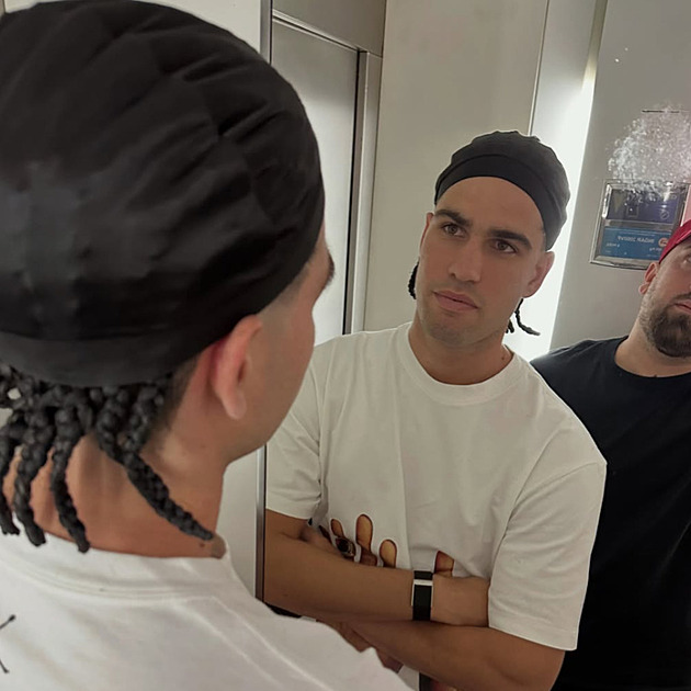 Alcaraz je k nepoznání. Před návratem na kurty výrazně změnil vizáž