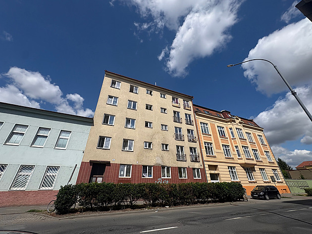 Dormitory in Prostějov Plagues Neighbors with Condoms, Odors, and Noise