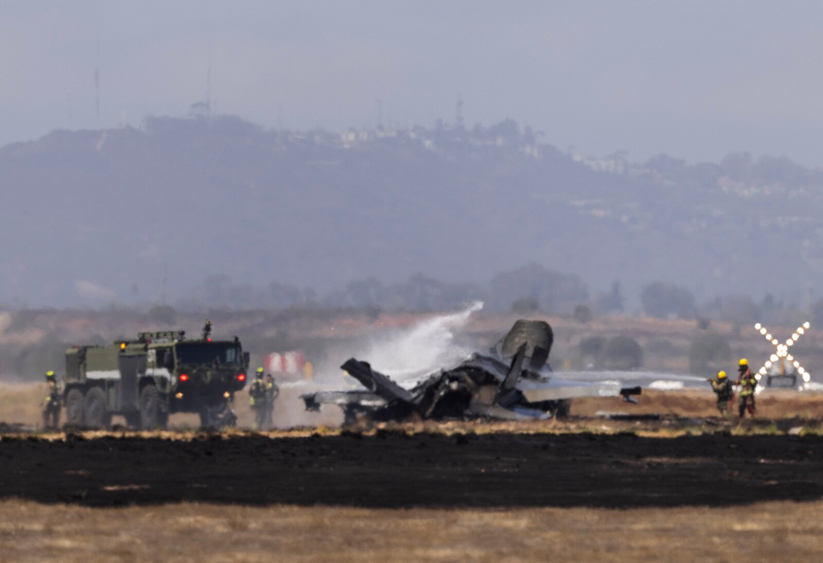 U základny v San Diegu se zřítila stíhačka F-35B, pilot se katapultoval
