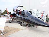 Tréninkový stroj T-7 vyvinutý ve spolupráci s firem Boeing a Saab zvládne let�t...