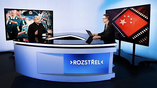 Hostem po�adu Rozst�el je sinolog V�t Vojta. Po�ad moderuje Vladim�r Vok�l.