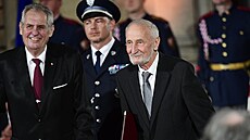 Botanik, spisovatel a popularizátor v�dy Václav V�tvi�ka p�evzal ve...