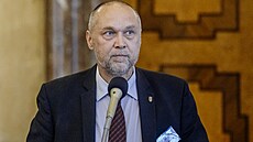Ve�ejné sly�ení Senátu na téma Politika závislostí jako spole�ná odpov�dnost...