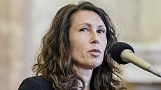 Ve�ejné sly�ení Senátu na téma Politika závislostí jako spole�ná odpov�dnost...