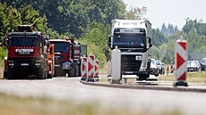 Komplikace nyní p�sobí také uzavírka �ásti obchvatu Moravských Bud�jovic, kde za�ala v pond�lí 27. �ervence jeho první velká oprava.