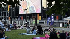 ��árské letní kino za kulturním domem má tradici sahající do roku 2017. Letos...